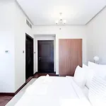 Waterfront Luxury Living At Manazel Al Khor