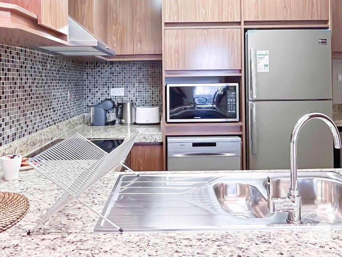 Waterfront Luxury Living At Manazel Al Khor