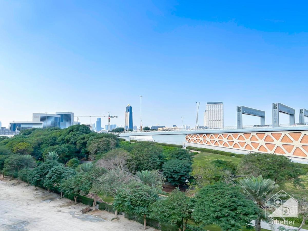 Waterfront Luxury Living At Manazel Al Khor Apartment