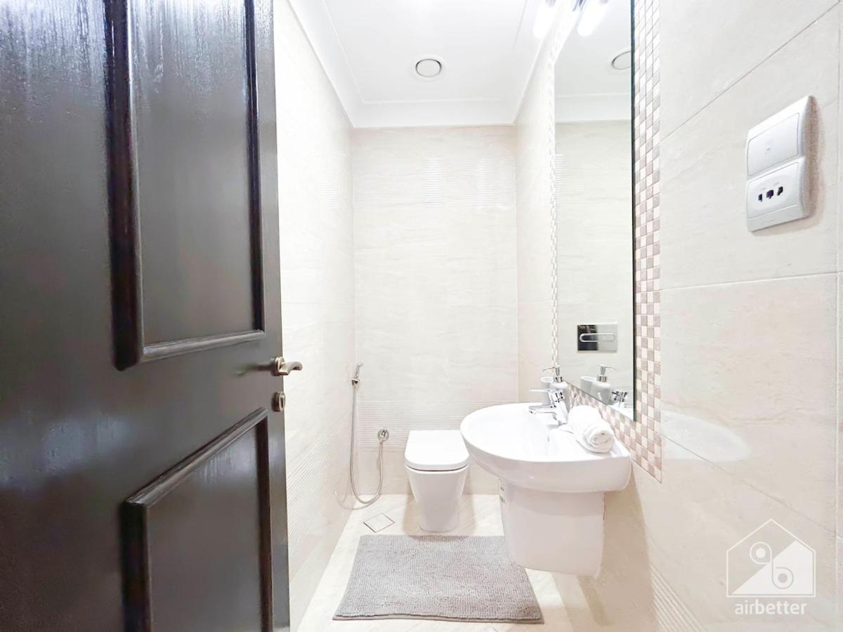 Waterfront Luxury Living At Manazel Al Khor