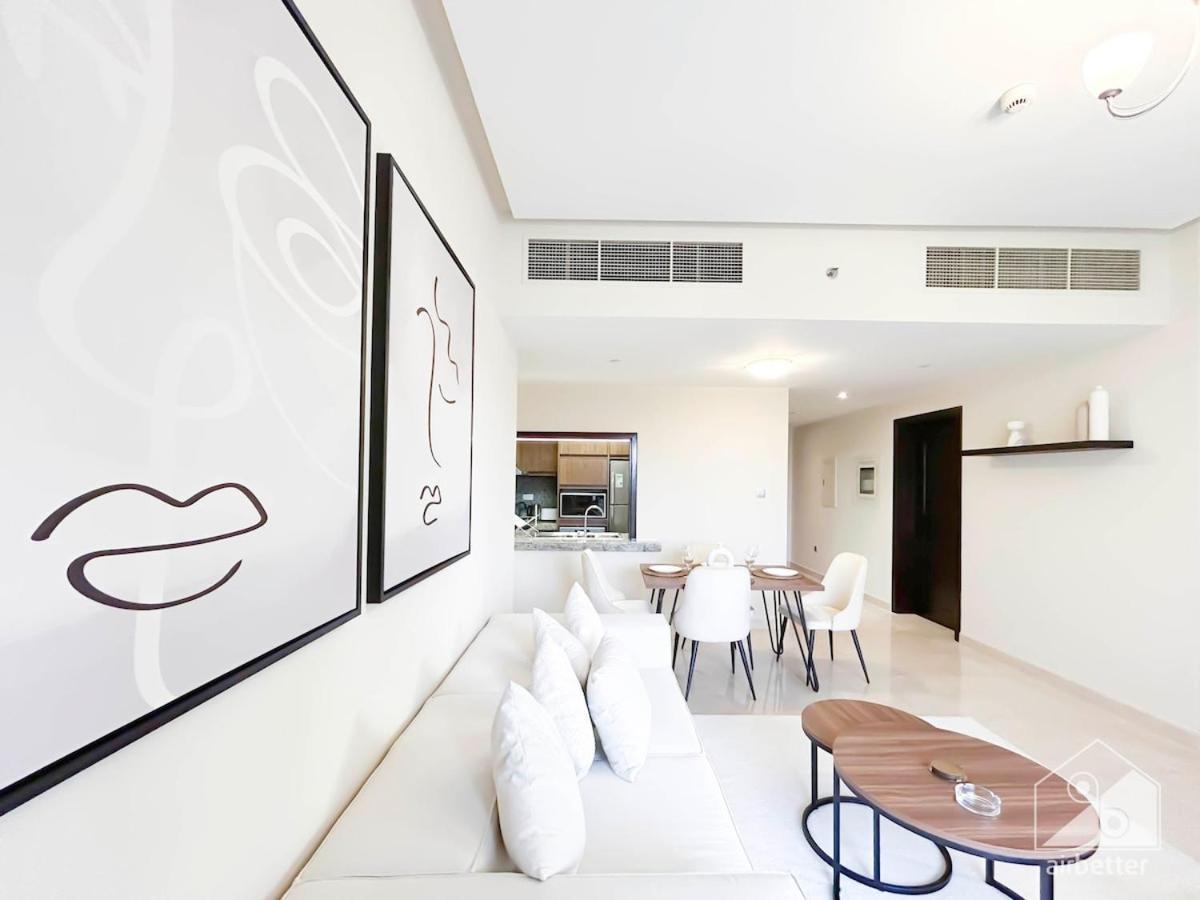 Waterfront Luxury Living At Manazel Al Khor Apartment