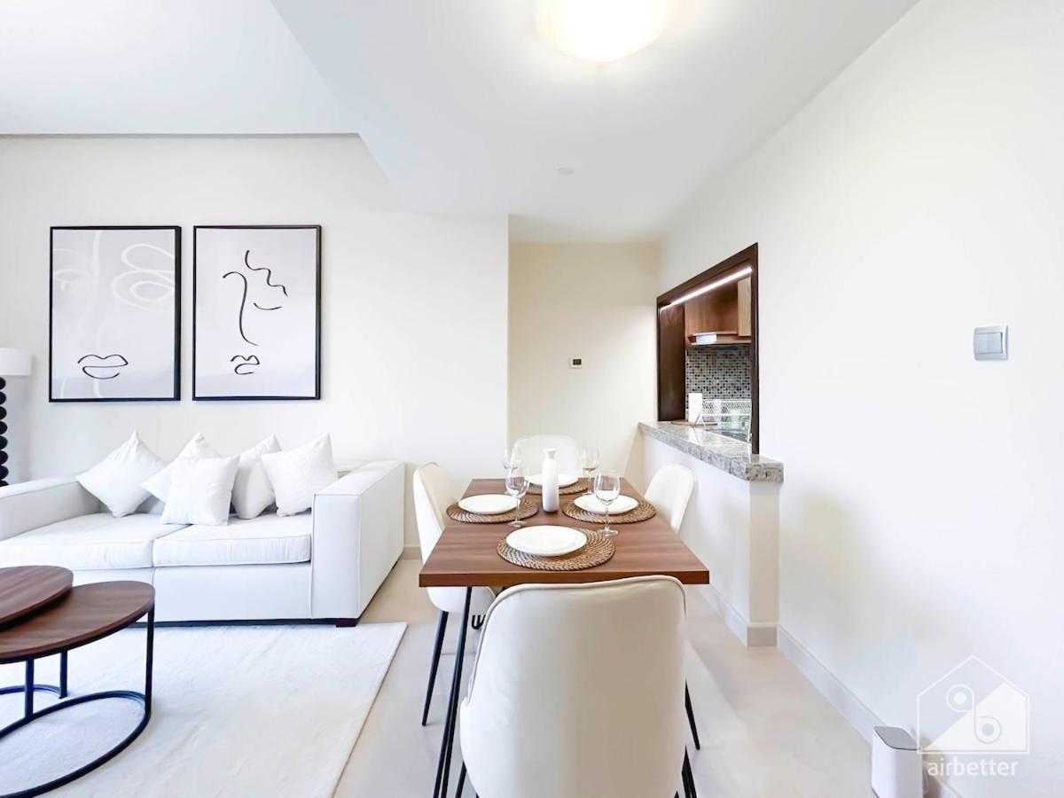 Apartment Waterfront Luxury Living At Manazel Al Khor *