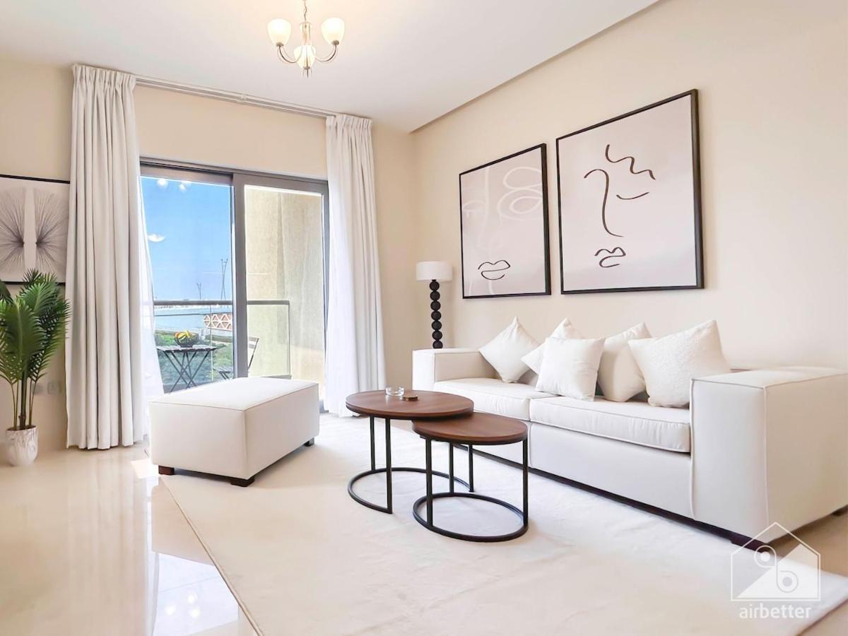 Waterfront Luxury Living At Manazel Al Khor Apartment